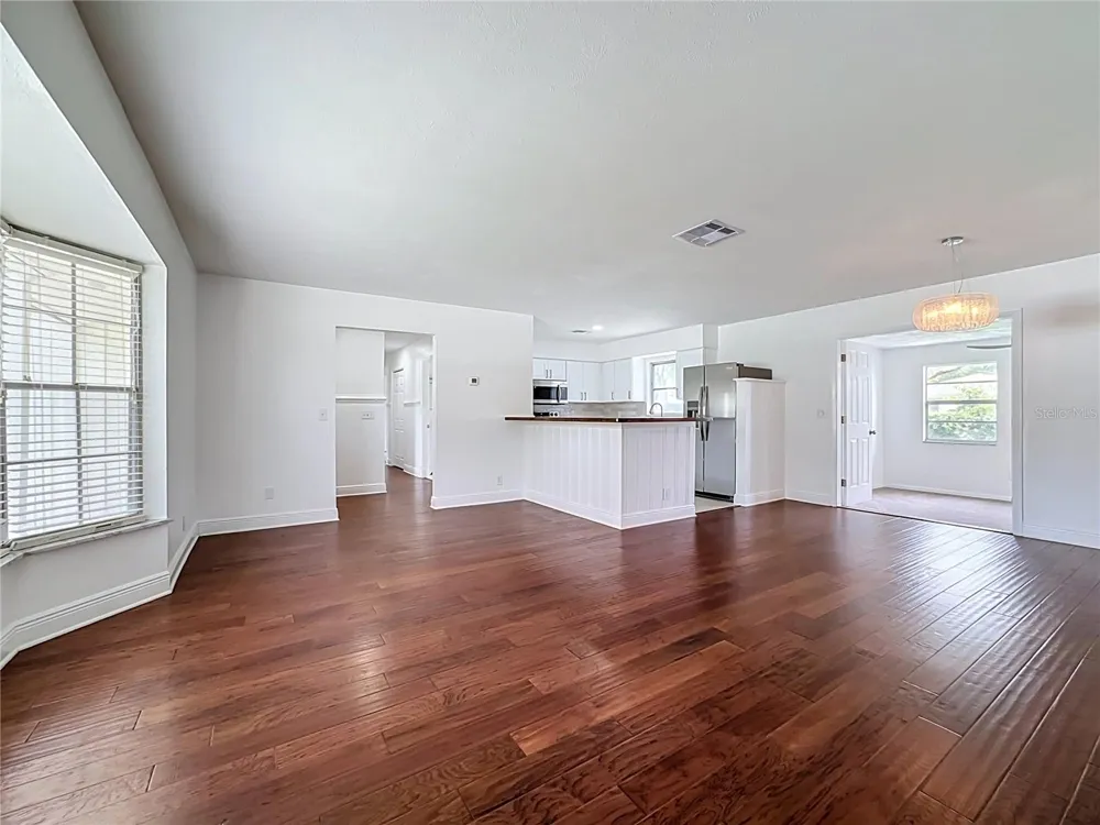 514 W HILDA DRIVE Brandon, FL 33510