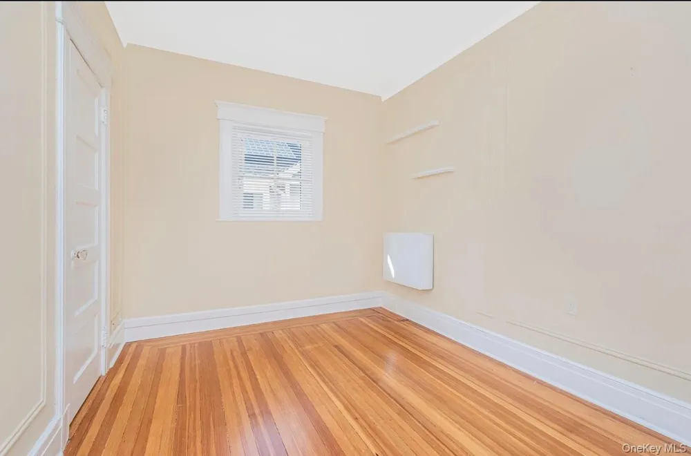 409 W 261st Street #2 Bronx, NY 10471