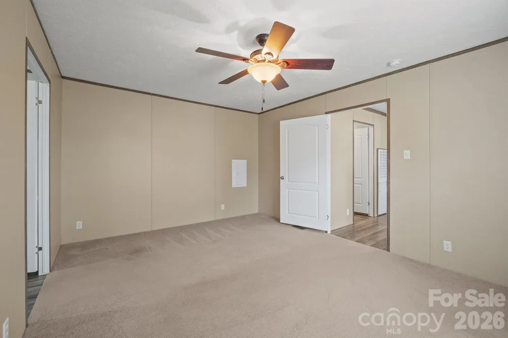 4059 Beach Road Hudson, NC 28638
