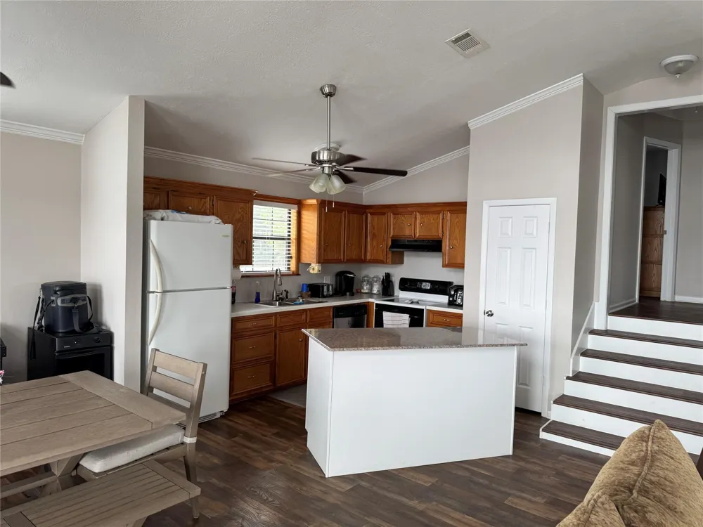 2315 Lcr 740 Thornton, TX 76687