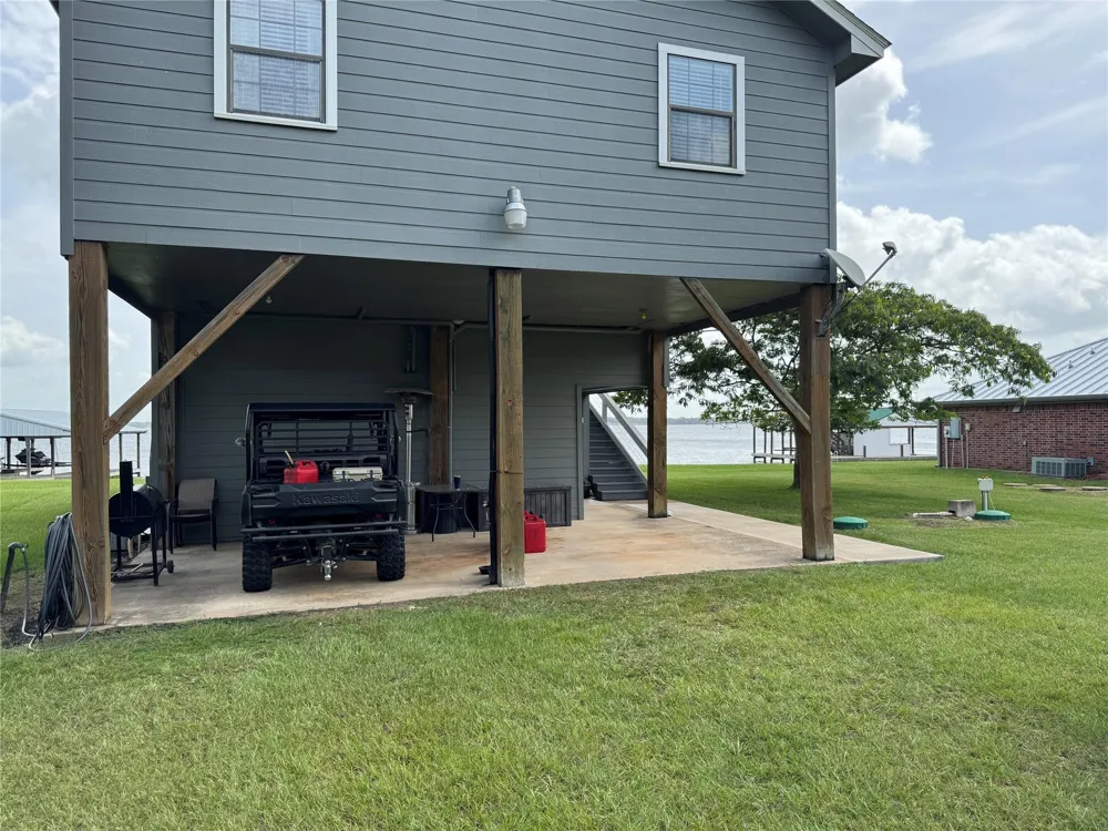 2315 Lcr 740 Thornton, TX 76687