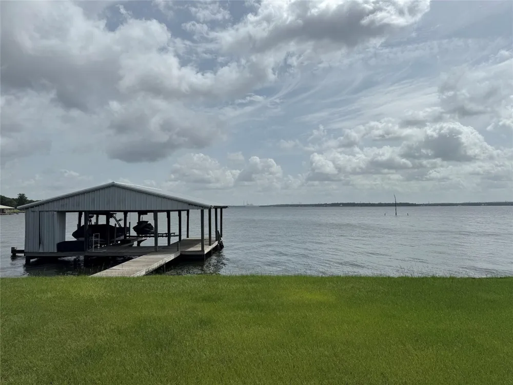 2315 Lcr 740 Thornton, TX 76687