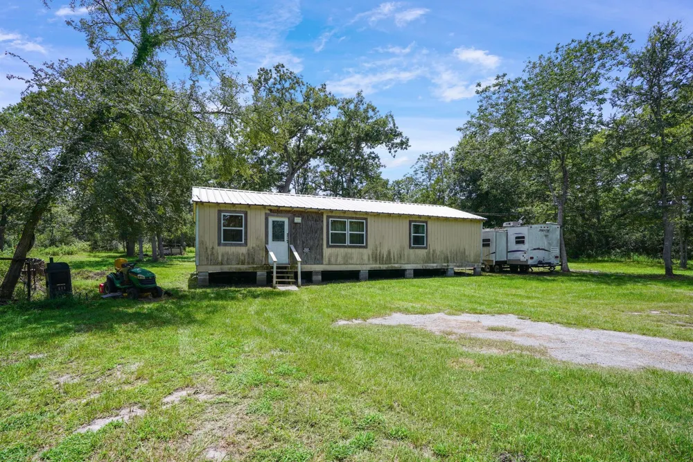 27003 Bedias Drive Bedias, TX 77831