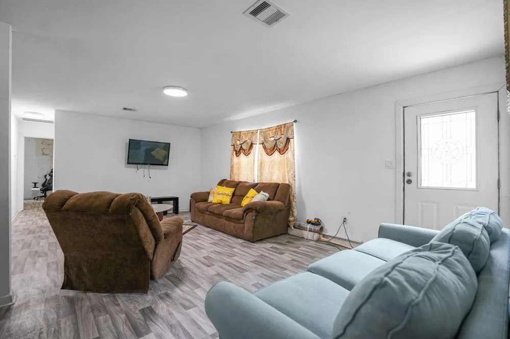 27003 Bedias Drive Bedias, TX 77831