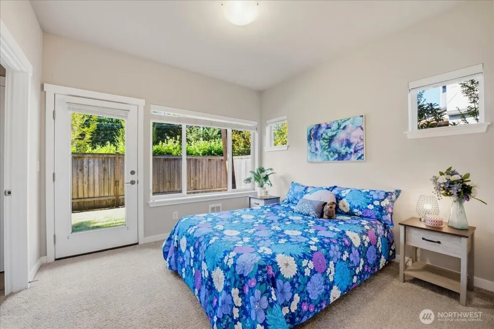 19225 Damson Road #F-4 Lynnwood, WA 98036