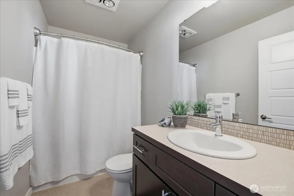 19225 Damson Road #F-4 Lynnwood, WA 98036