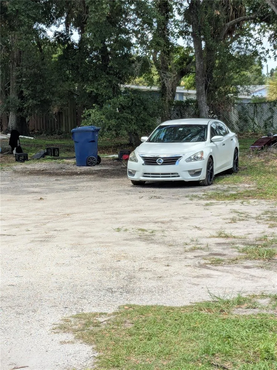 3016 48TH STREET Tampa, FL 33605
