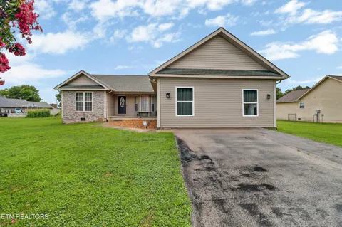 67 Lakyn Drive