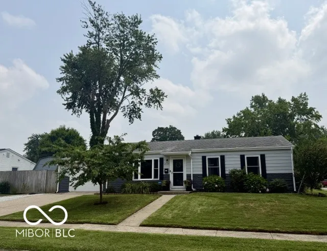 1420 Rochelle Drive Lafayette, IN 47909