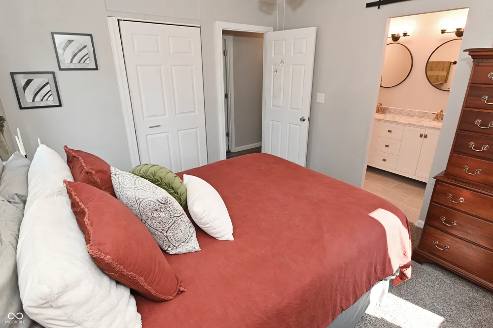 1420 Rochelle Drive Lafayette, IN 47909