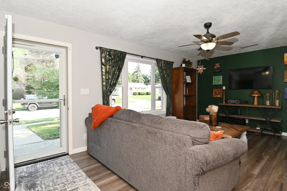 1420 Rochelle Drive Lafayette, IN 47909