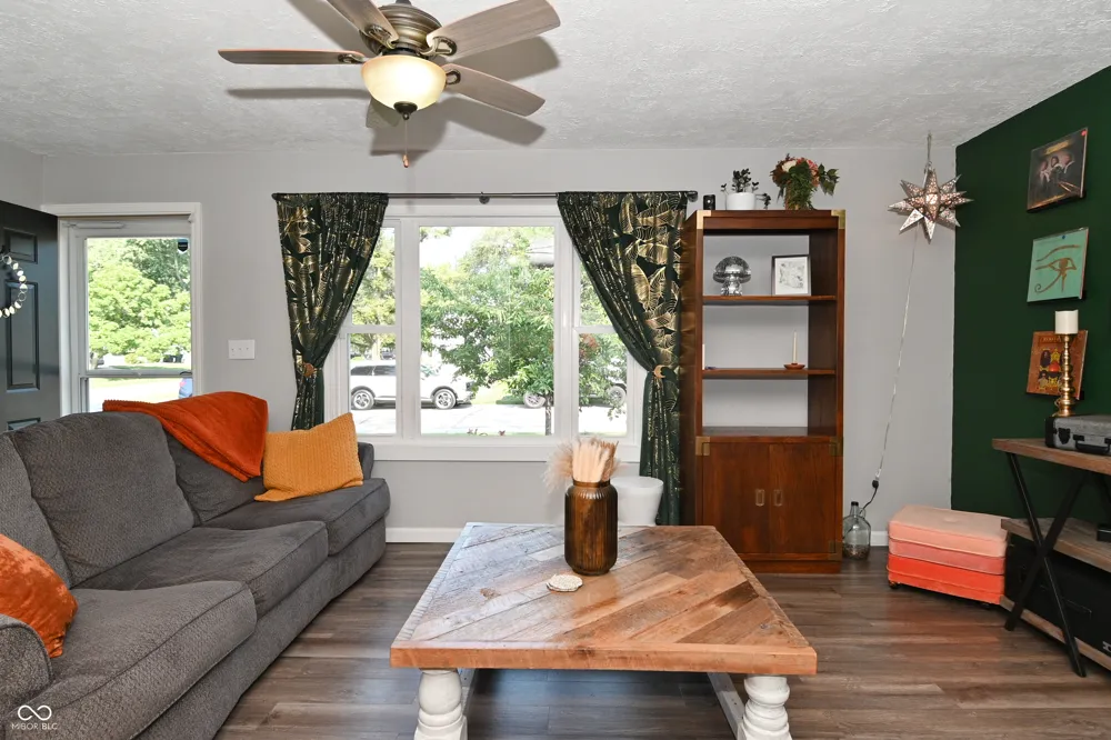 1420 Rochelle Drive Lafayette, IN 47909