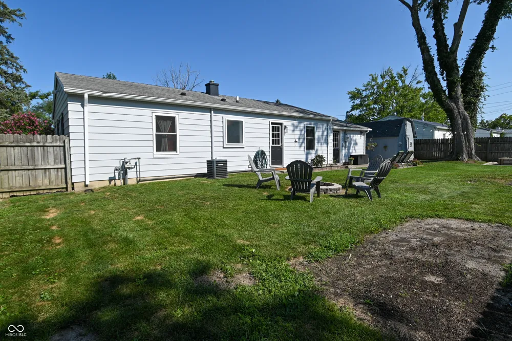 1420 Rochelle Drive Lafayette, IN 47909