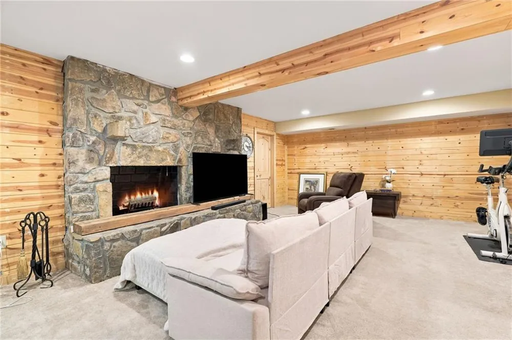 884 Quail Cove Drive Big Canoe, GA 30143