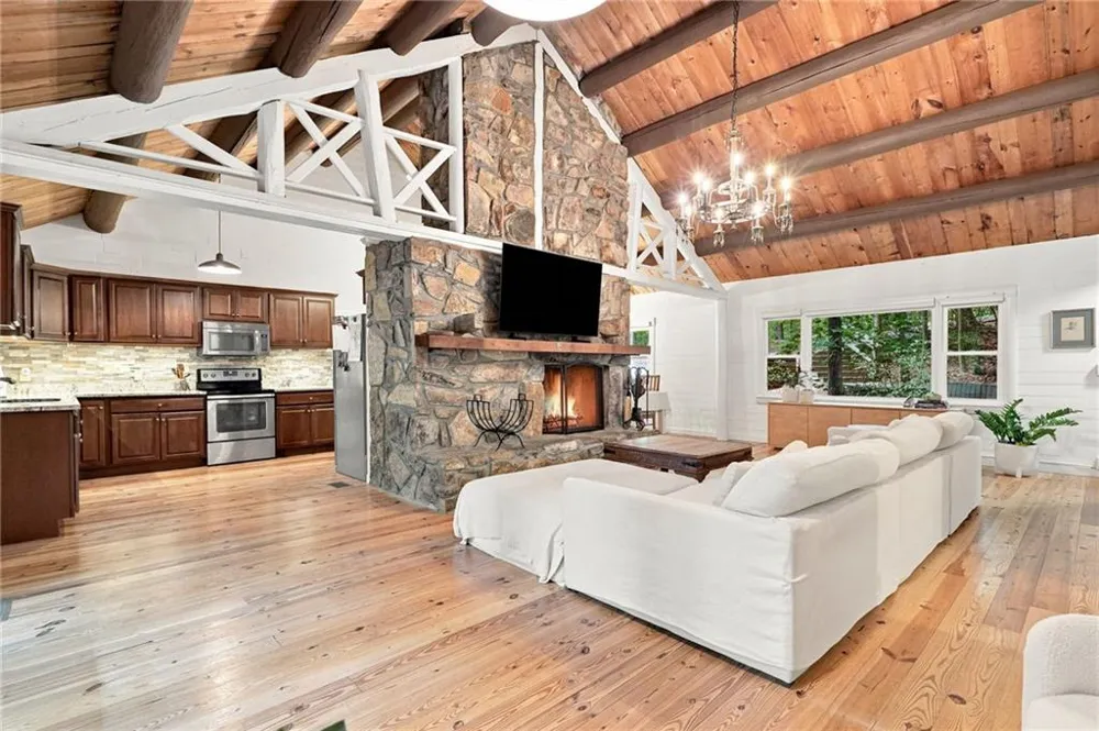 884 Quail Cove Drive Big Canoe, GA 30143