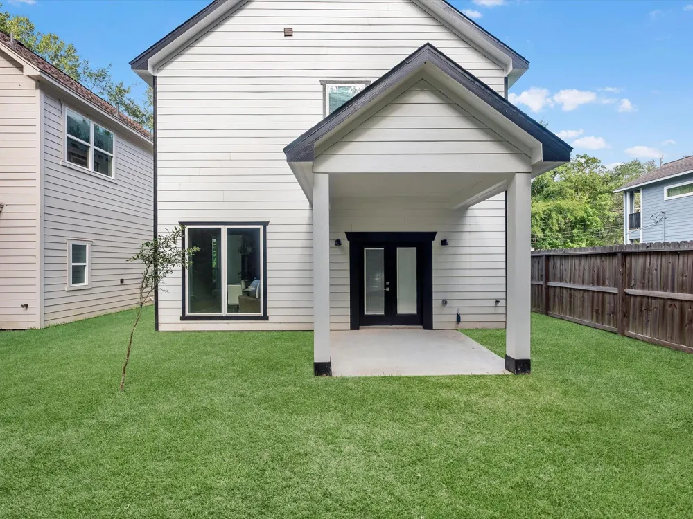 729 Magnolia Point Drive Huffman, TX 77336
