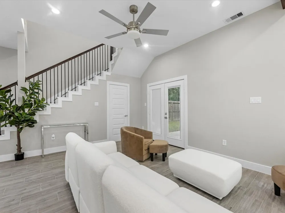 729 Magnolia Point Drive Huffman, TX 77336