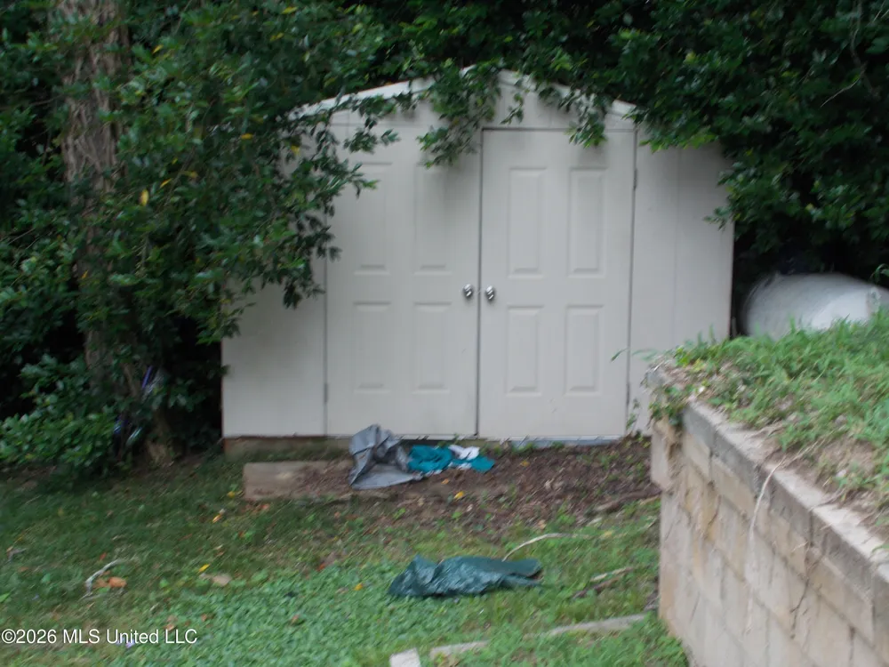 1725 Snow Lake Drive Ashland, MS 38603