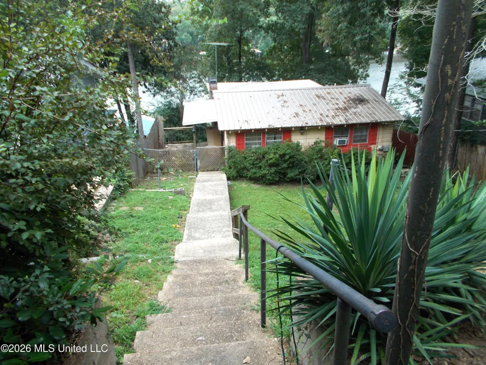1725 Snow Lake Drive Ashland, MS 38603