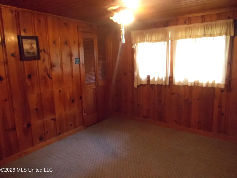1725 Snow Lake Drive Ashland, MS 38603