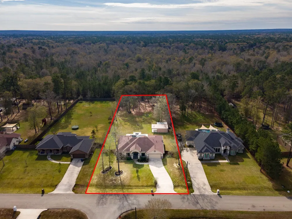 17326 Pecos Drive Splendora, TX 77372