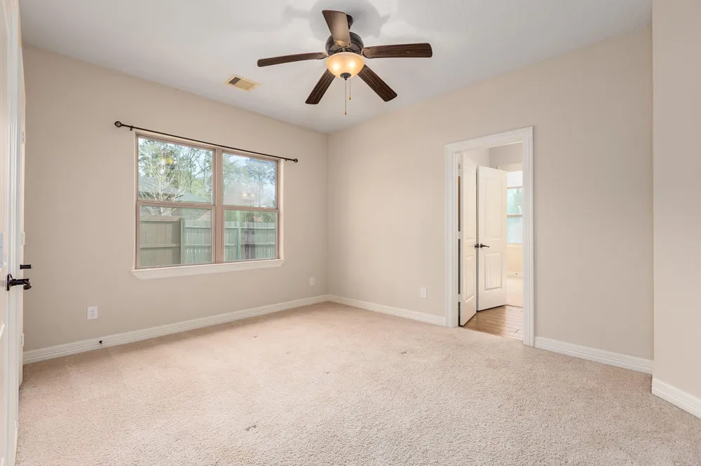 17326 Pecos Drive Splendora, TX 77372