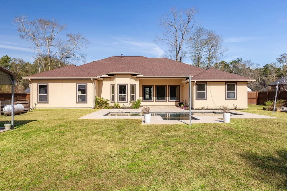 17326 Pecos Drive Splendora, TX 77372