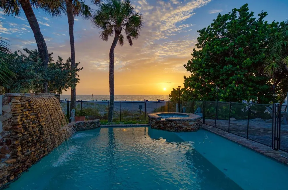 2308 BEACH TRAIL Indian Rocks Beach, FL 33785