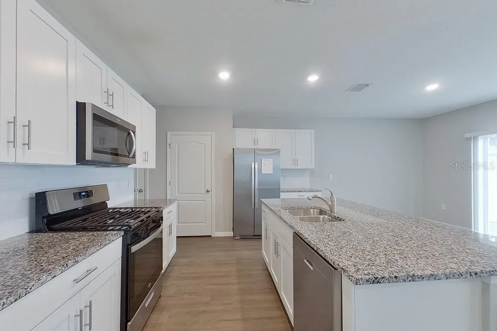 31978 KATELIN CIRCLE Leesburg, FL 34748