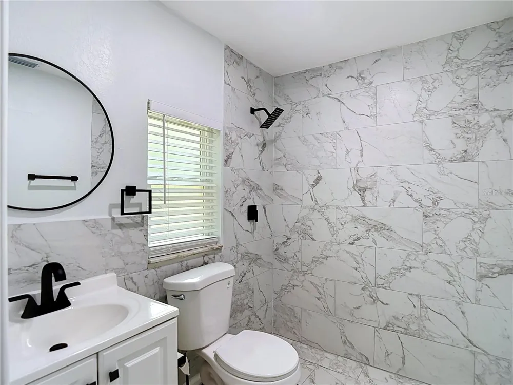 10009 FLORENCE AVENUE Tampa, FL 33612