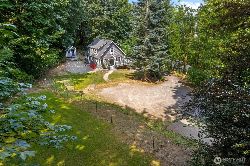 8233 NE 169th Street Kenmore, WA 98028