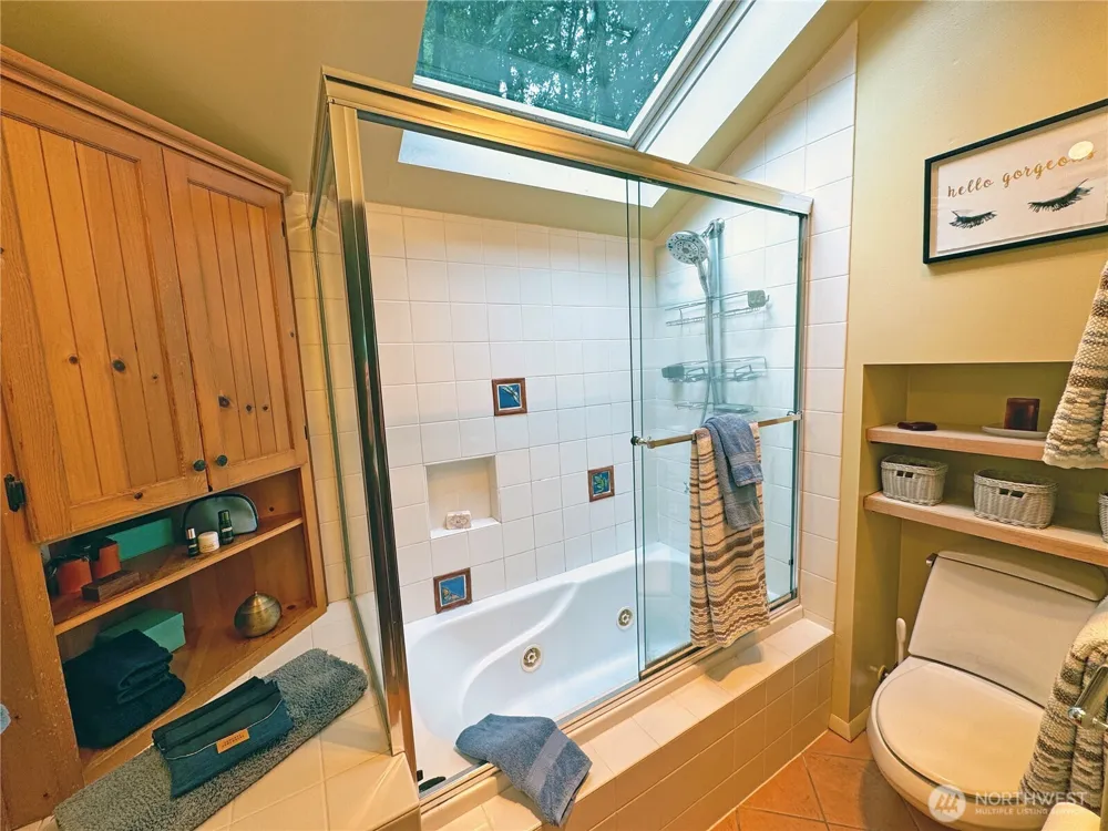 8233 NE 169th Street Kenmore, WA 98028