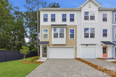 1103 Mossy Glade Road