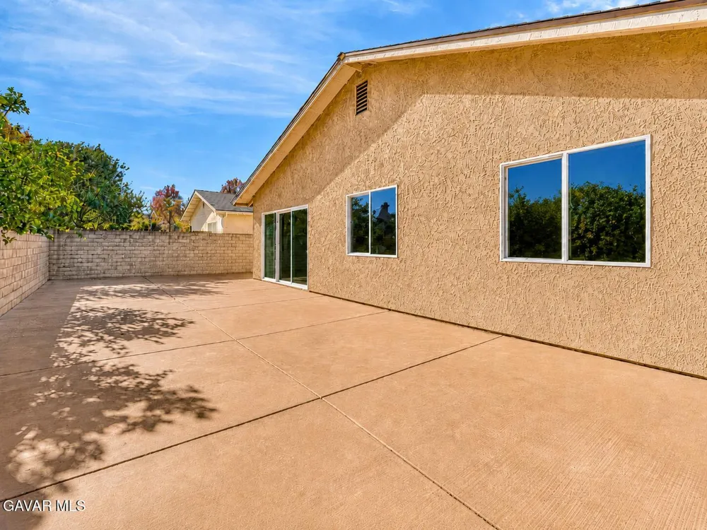 25790 Parada Drive Santa Clarita, CA 91355