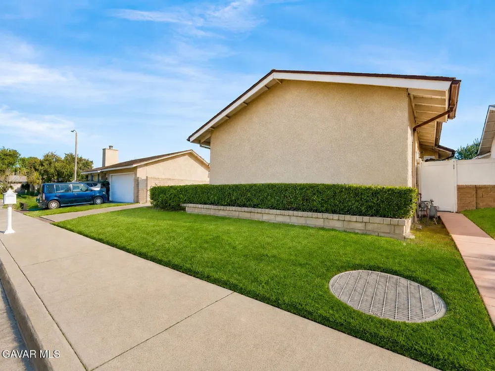 25790 Parada Drive Santa Clarita, CA 91355