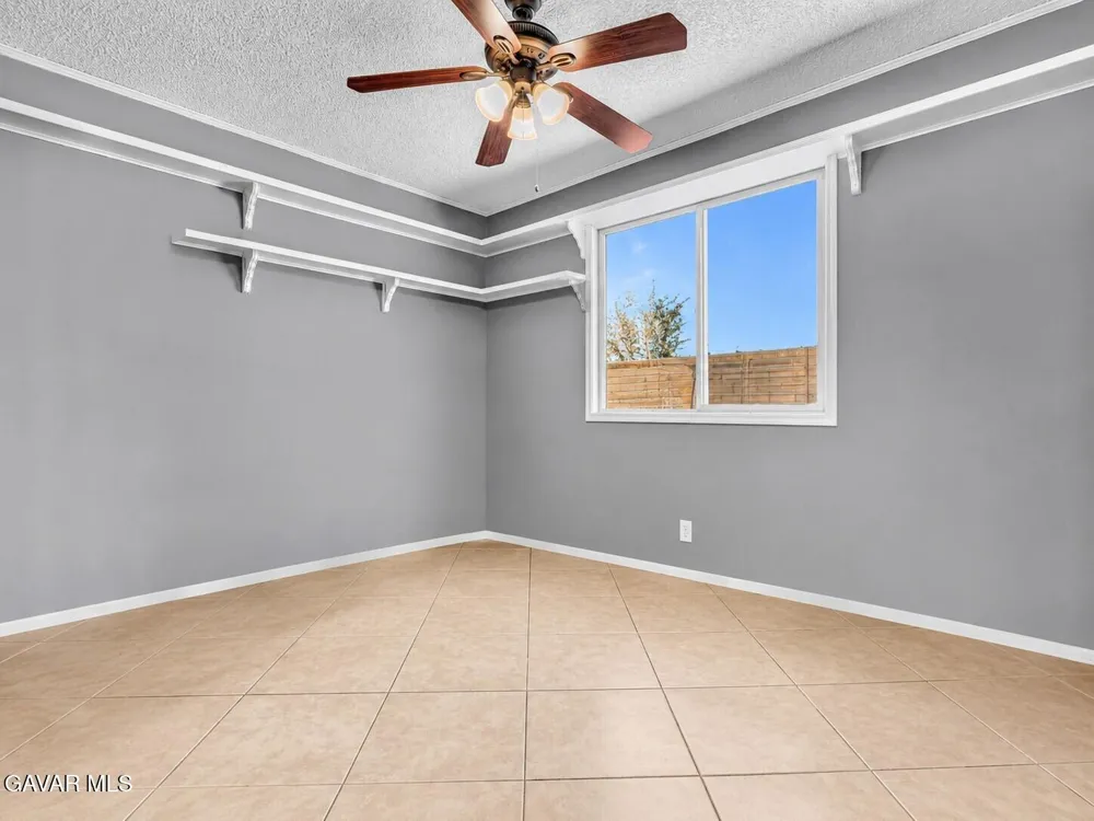 25790 Parada Drive Santa Clarita, CA 91355