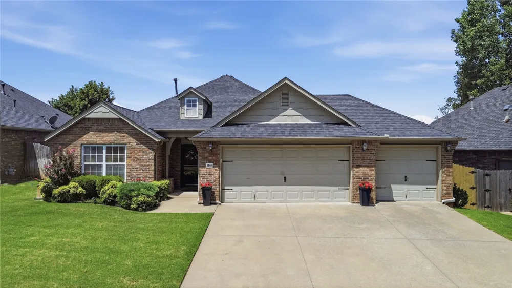 3906 S Maple Avenue Sand Springs, OK 74063