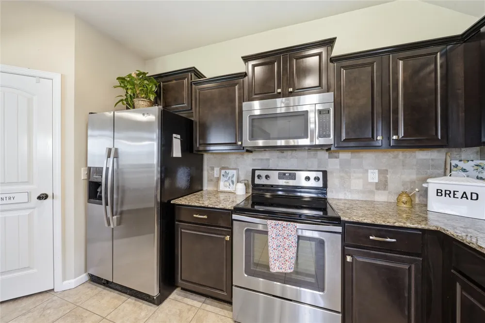 3906 S Maple Avenue Sand Springs, OK 74063