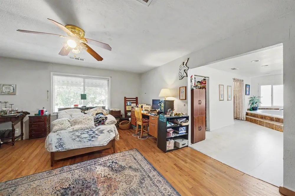 3253 Michigan Stockton, CA 95204