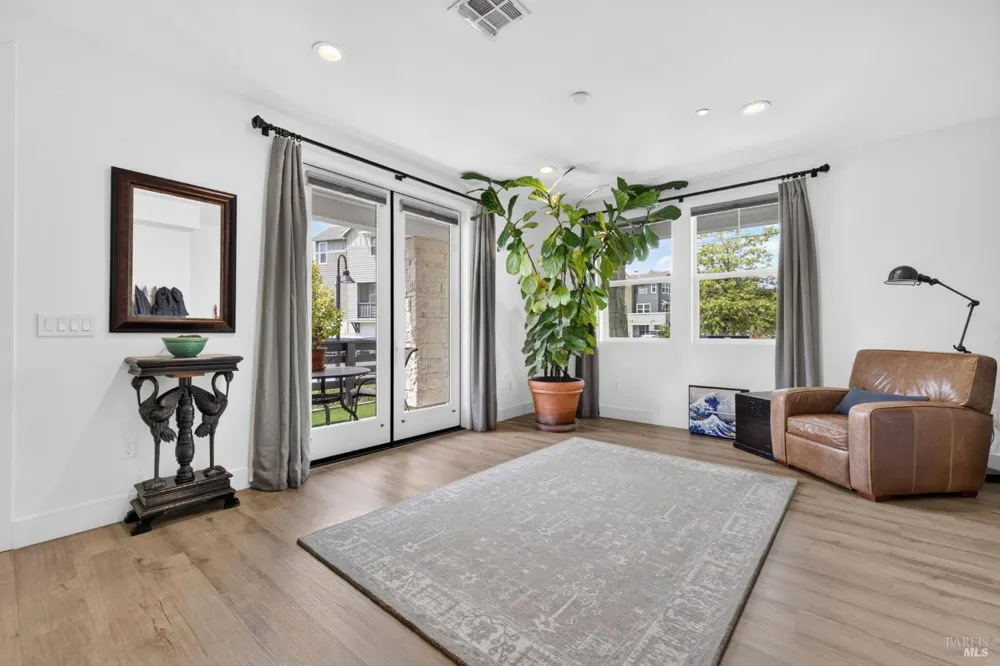 238 Semillon Lane Santa Rosa, CA 95403