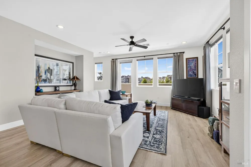 238 Semillon Lane Santa Rosa, CA 95403