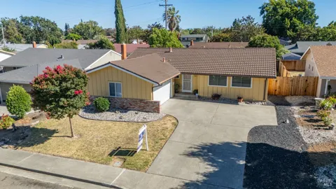 381 Lily Street