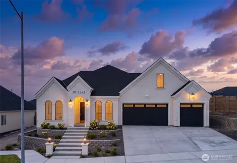 2243 Estate Avenue