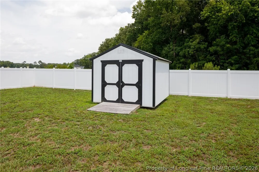 6820 Running Fox Road Hope Mills, NC 28348