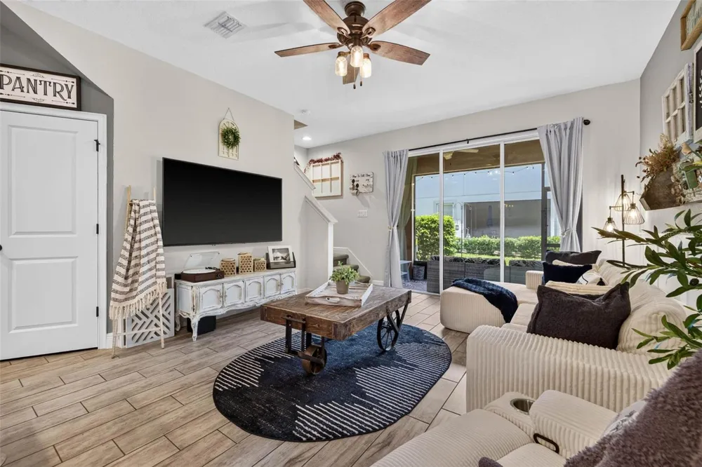 6231 SCARLET DARTER WAY Tampa, FL 33625