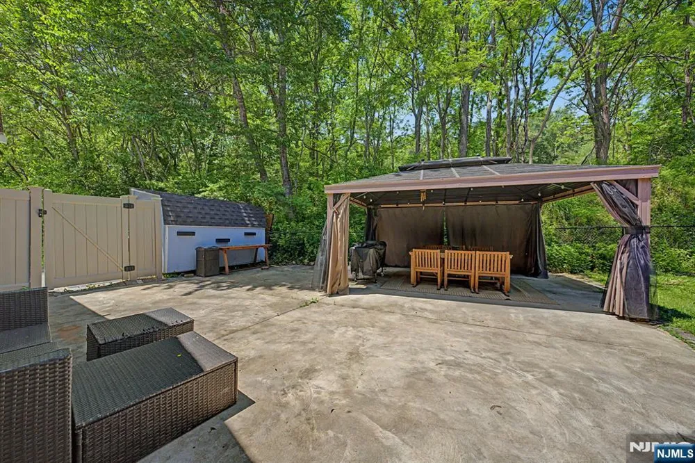 949 Rockport Road Hackettstown, NJ 07840