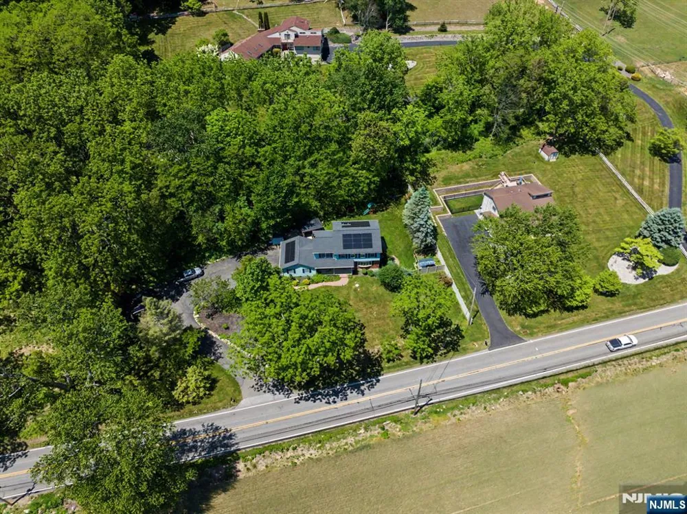 949 Rockport Road Hackettstown, NJ 07840