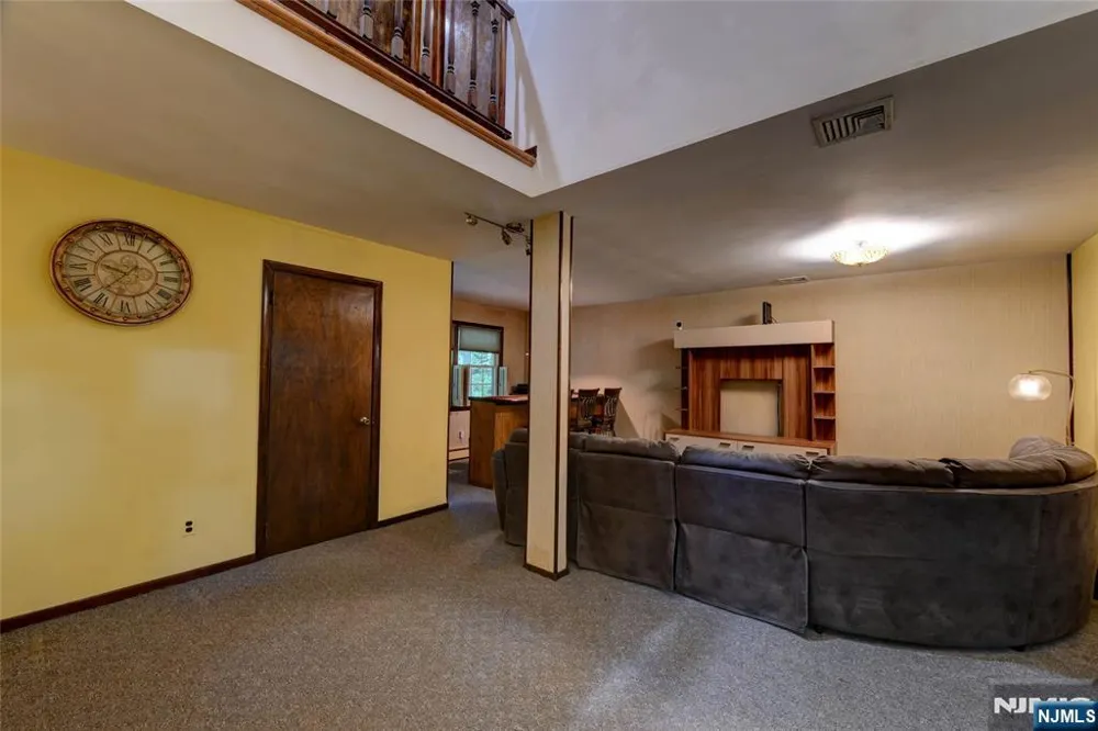 36 Lavina Trail Jefferson Township, NJ 07438