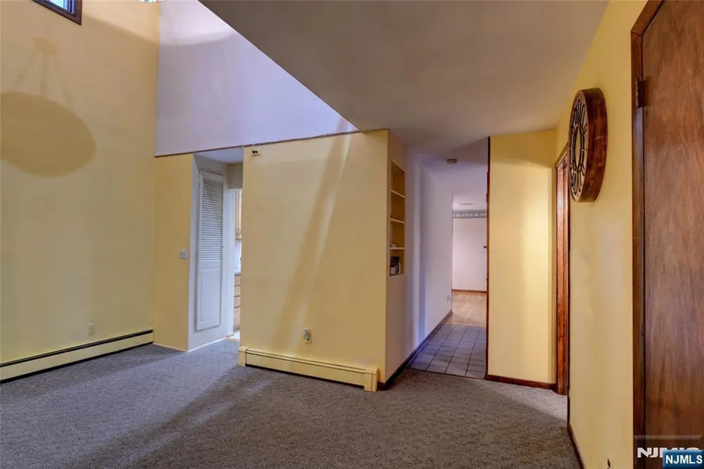 36 Lavina Trail Jefferson Township, NJ 07438