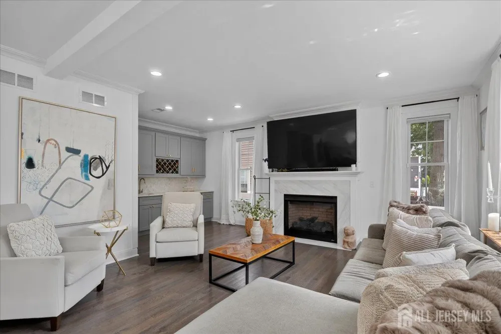 645 Passaic Avenue Kenilworth, NJ 07033